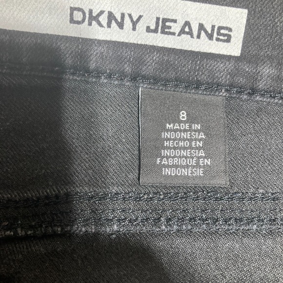 DKNY Jeans Womens 8 Ave B‎ Slim Bootcut Mid Rise Black Denim Stretch Size 8 - Picture 2 of 11